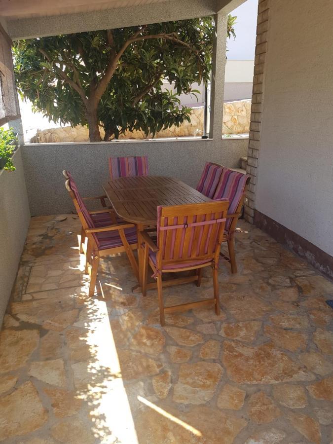 Apartment Jura Bilo Primošten Εξωτερικό φωτογραφία